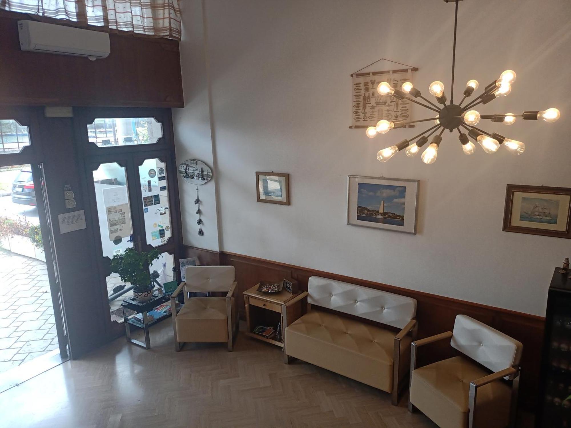 Hotel L'Approdo Brindisi Ngoại thất bức ảnh
